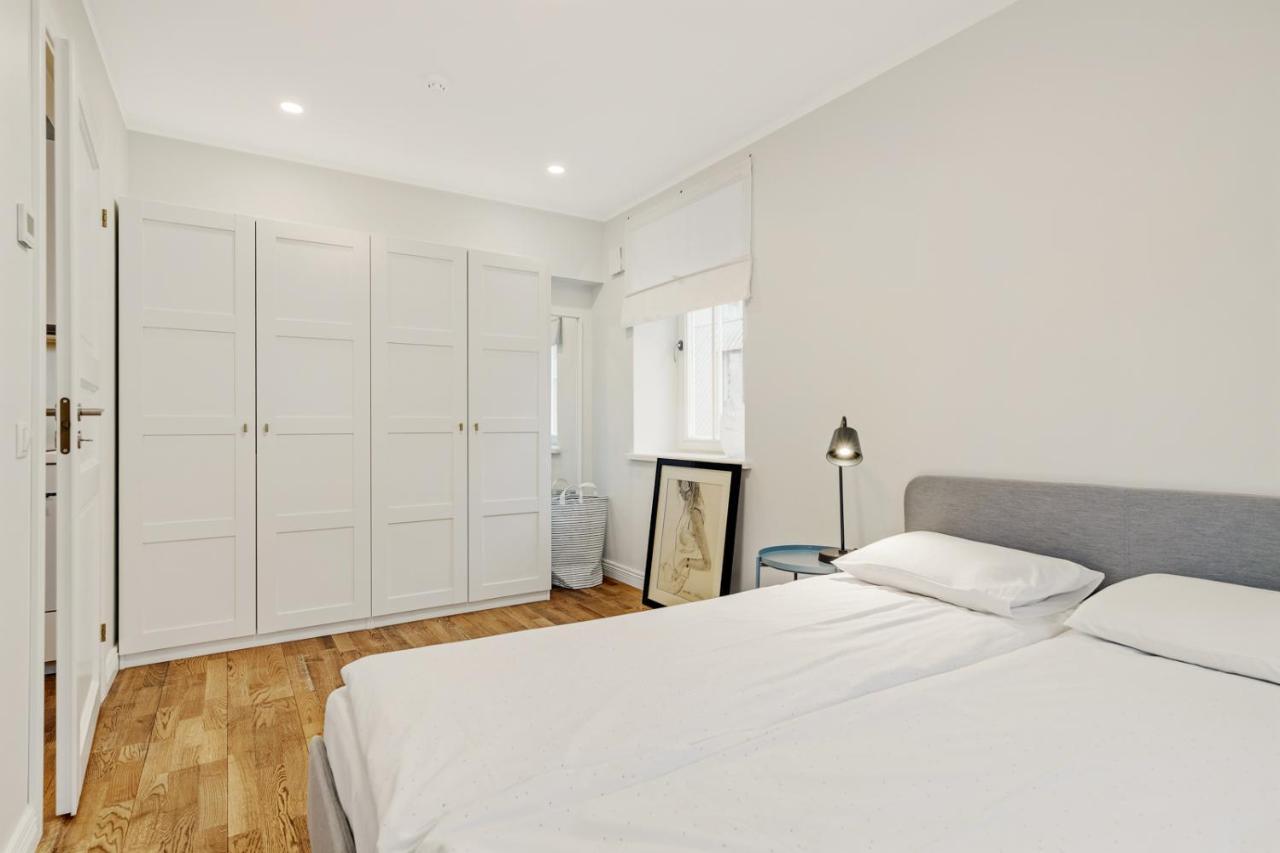 Charming 1Br In Superb Location, Free Parking & Wi-Fi Apartamento Talin Exterior foto